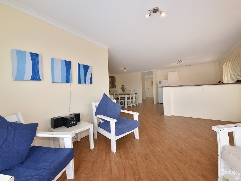 83 Christian Circle, Quinns Rocks WA 6030