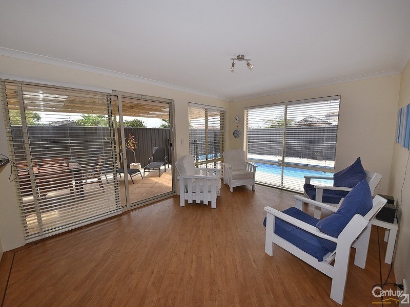 83 Christian Circle, Quinns Rocks WA 6030