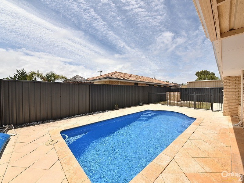 83 Christian Circle, Quinns Rocks WA 6030