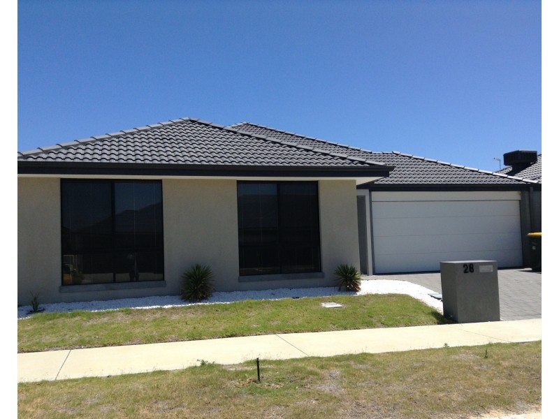 28 Drimmie Road, Clarkson WA 6030