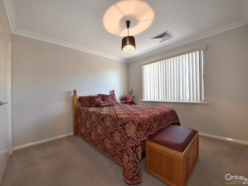 16 Manta Pass, Mindarie WA 6030
