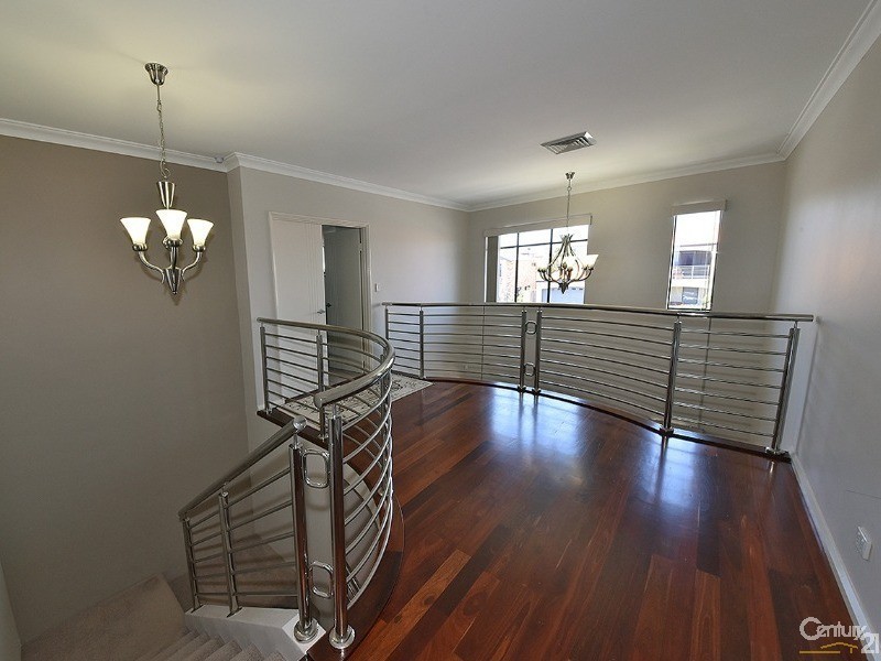 16 Manta Pass, Mindarie WA 6030