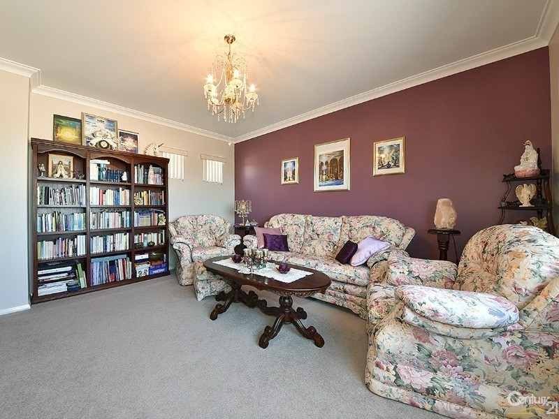 16 Manta Pass, Mindarie WA 6030