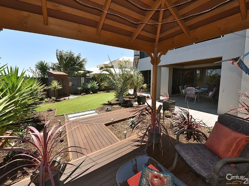 16 Manta Pass, Mindarie WA 6030