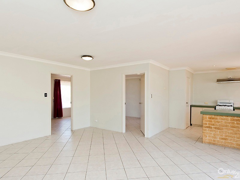6 Lawrie Court, Clarkson WA 6030