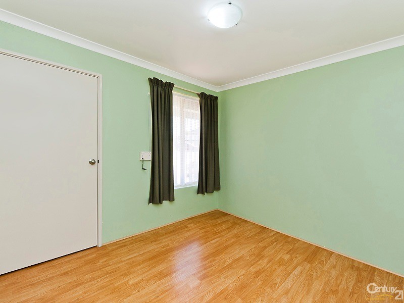6 Lawrie Court, Clarkson WA 6030