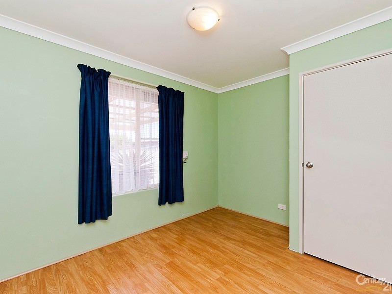 6 Lawrie Court, Clarkson WA 6030