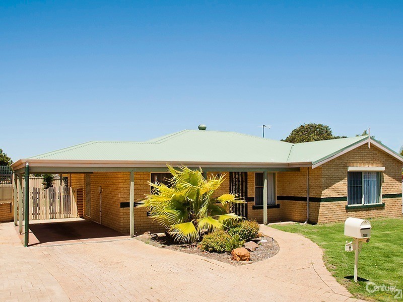 6 Lawrie Court, Clarkson WA 6030