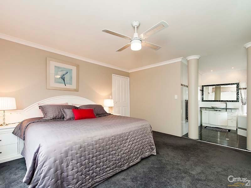 7 Bass Chase, Yanchep WA 6035