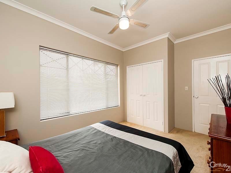 7 Bass Chase, Yanchep WA 6035