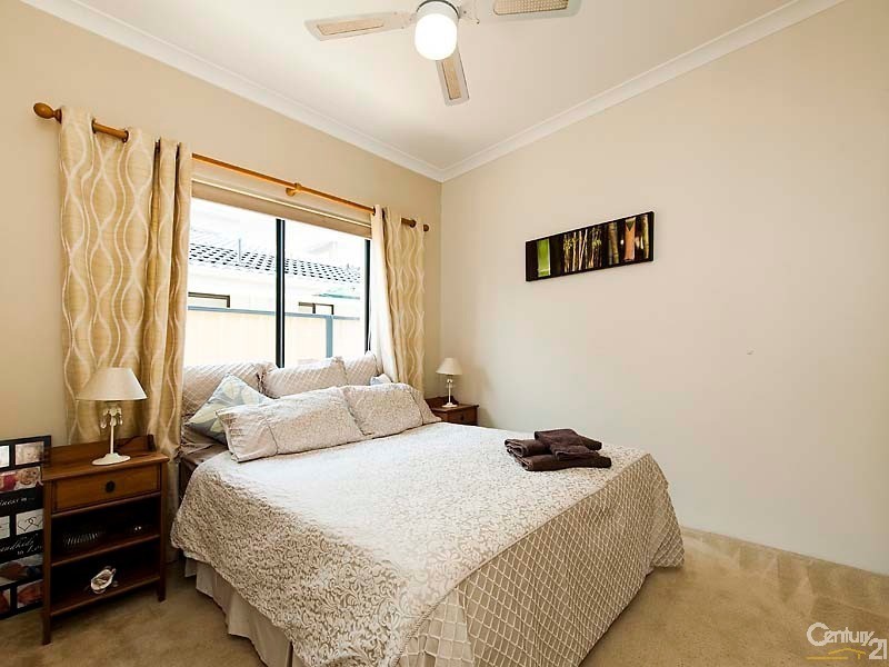 7 Bass Chase, Yanchep WA 6035