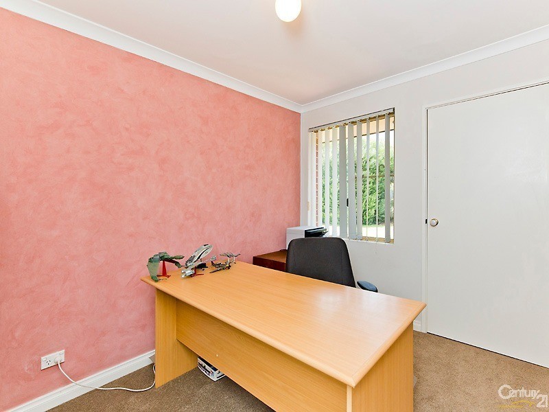 49 Midlothian Crescent, Kinross WA 6028