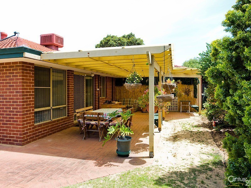 49 Midlothian Crescent, Kinross WA 6028