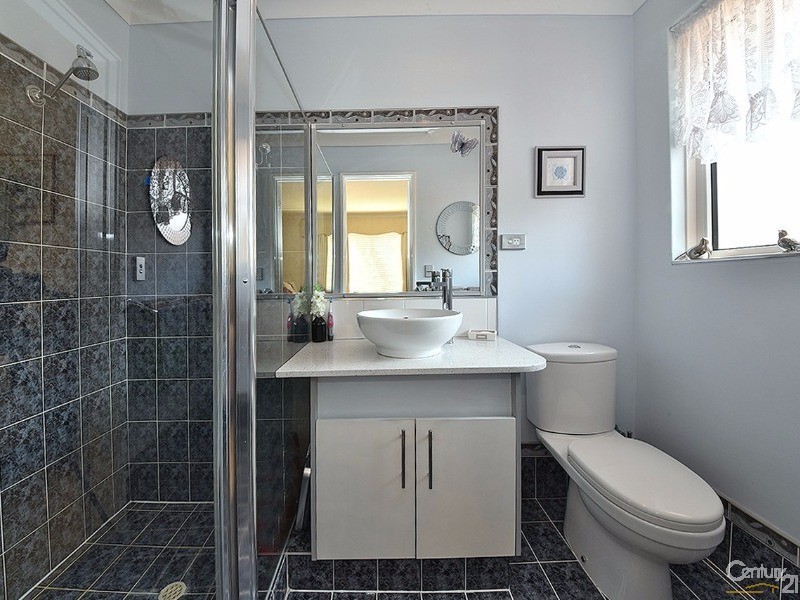 6 Dilkera Place, Quinns Rocks WA 6030