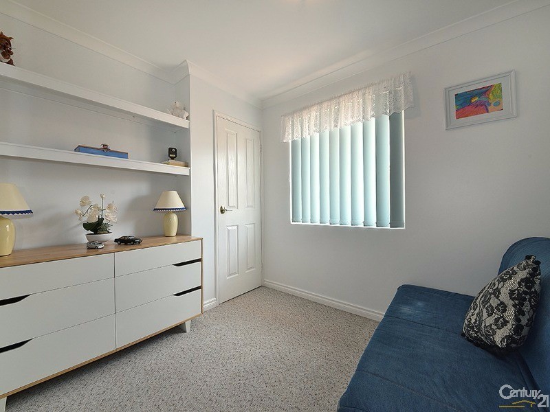 6 Dilkera Place, Quinns Rocks WA 6030