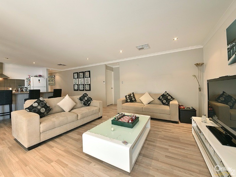 70 Leeway Loop, Alkimos WA 6038