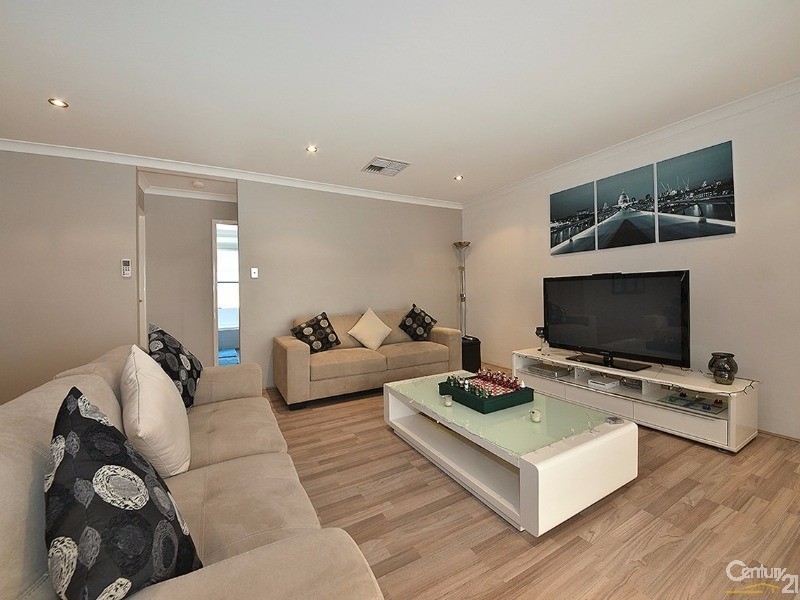 70 Leeway Loop, Alkimos WA 6038