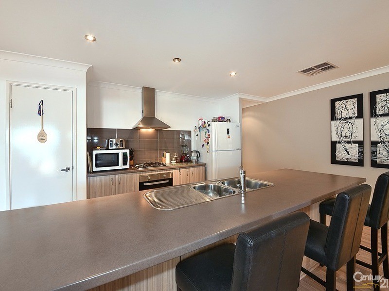 70 Leeway Loop, Alkimos WA 6038