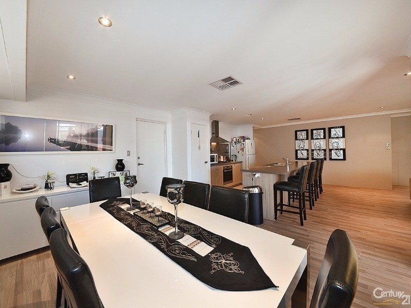 70 Leeway Loop, Alkimos WA 6038