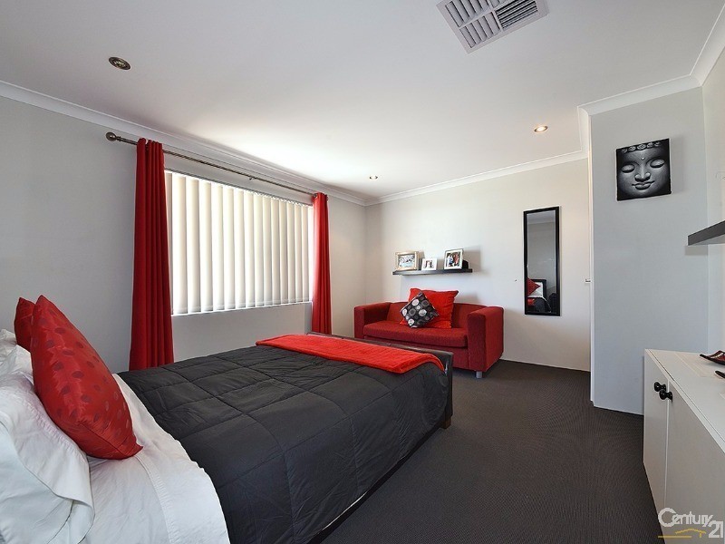 70 Leeway Loop, Alkimos WA 6038