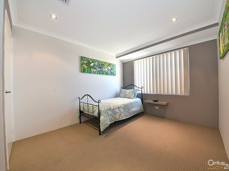 70 Leeway Loop, Alkimos WA 6038
