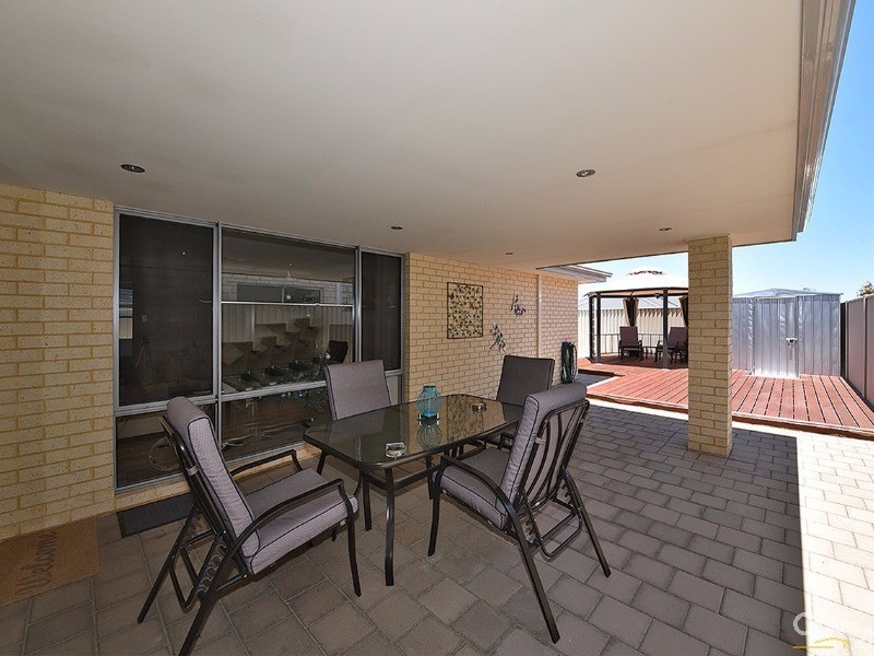 70 Leeway Loop, Alkimos WA 6038