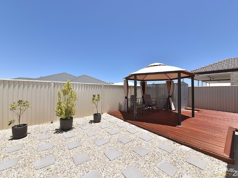 70 Leeway Loop, Alkimos WA 6038