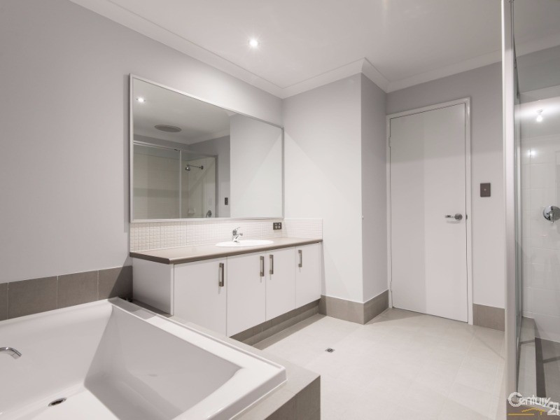 3A Pontoon Way, Alkimos WA 6038