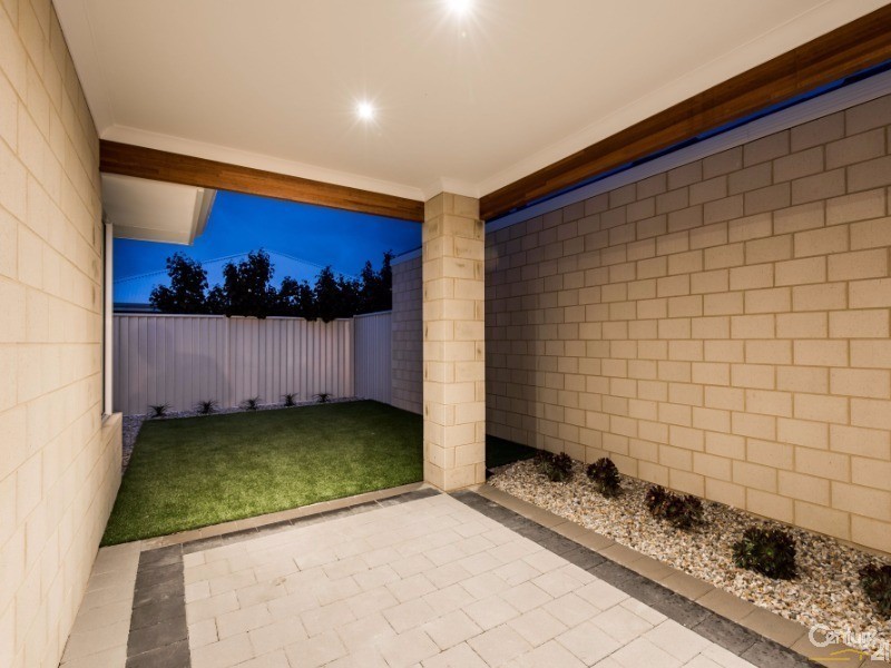 3A Pontoon Way, Alkimos WA 6038