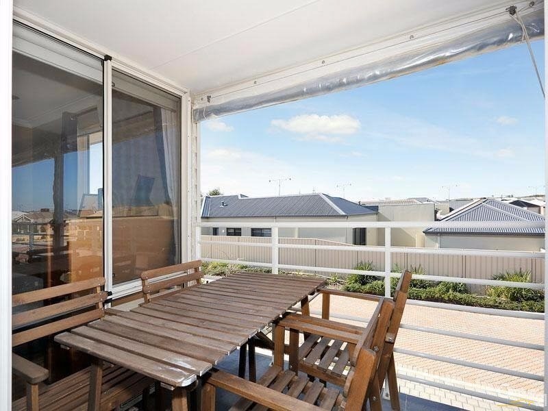 11 Homoa Lane, Butler WA 6036