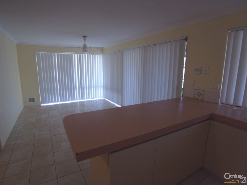 31 Lithgow Drive, Clarkson WA 6030