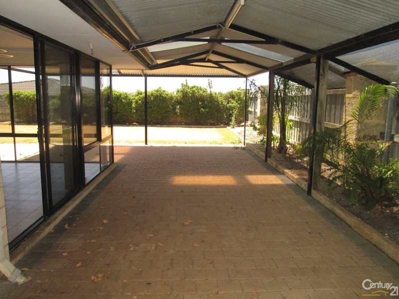 31 Lithgow Drive, Clarkson WA 6030