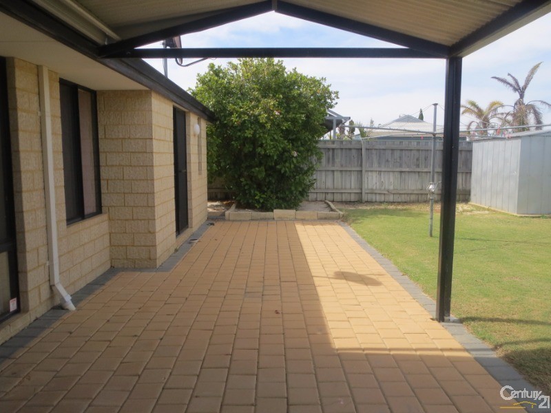 31 Lithgow Drive, Clarkson WA 6030