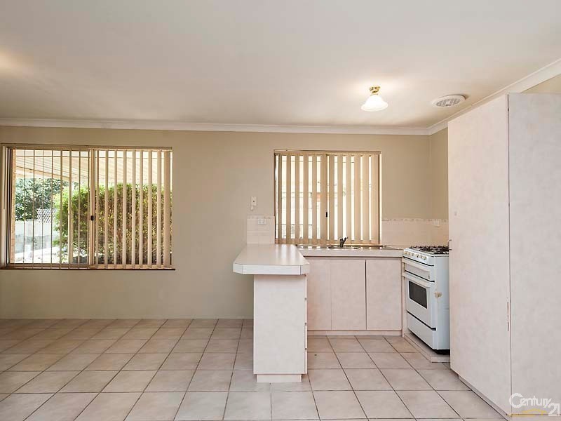 27 Hyland Crescent, Clarkson WA 6030