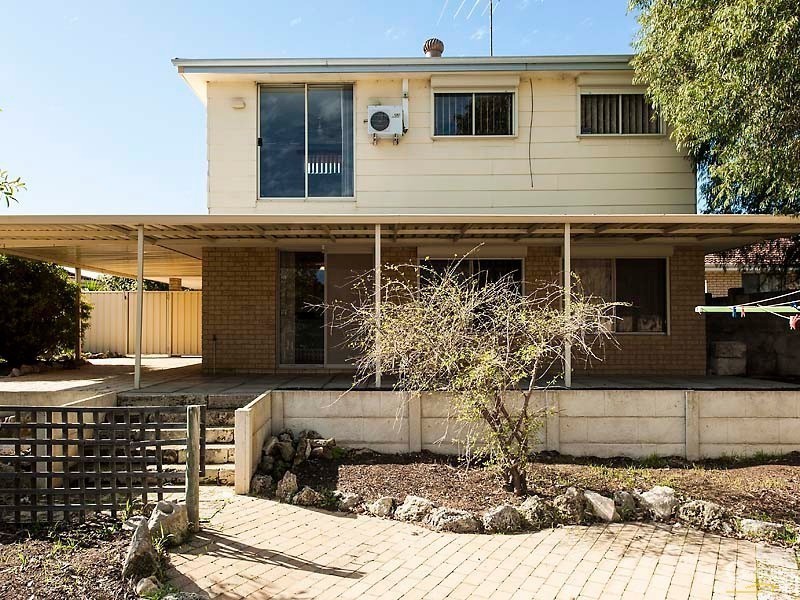 27 Hyland Crescent, Clarkson WA 6030