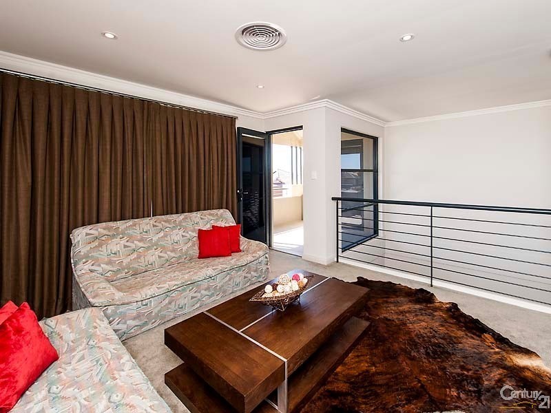 68 Liberty Drive, Clarkson WA 6030