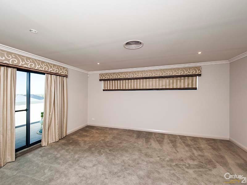 68 Liberty Drive, Clarkson WA 6030