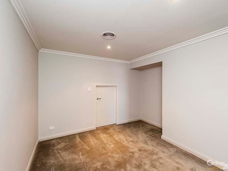 68 Liberty Drive, Clarkson WA 6030