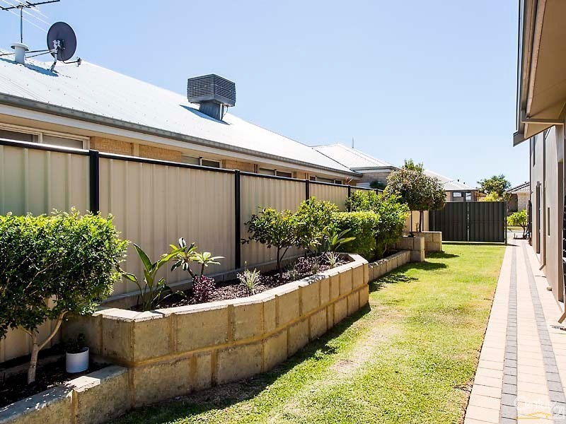 68 Liberty Drive, Clarkson WA 6030