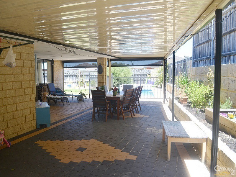 11 Mowbray Square, Clarkson WA 6030