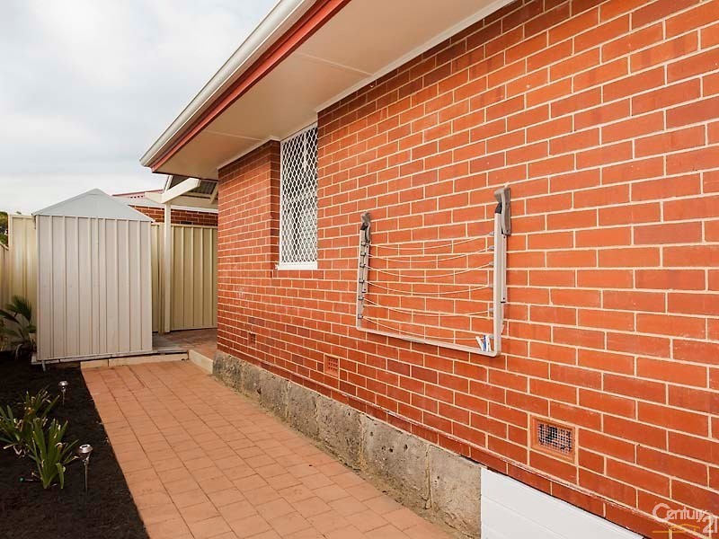 29 Albourne Place, Balga WA 6061