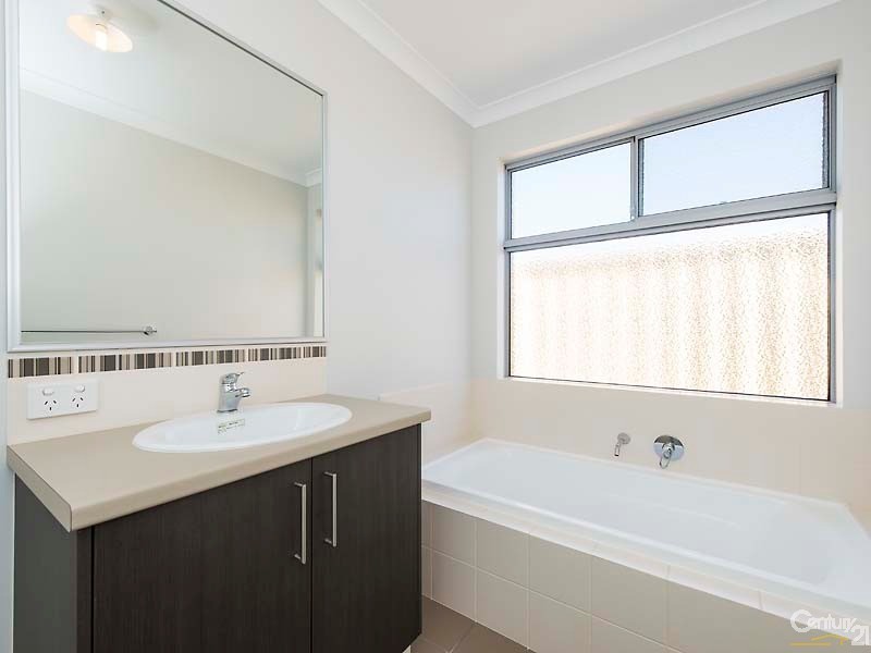 41 Roccella Loop, Ashby WA 6065