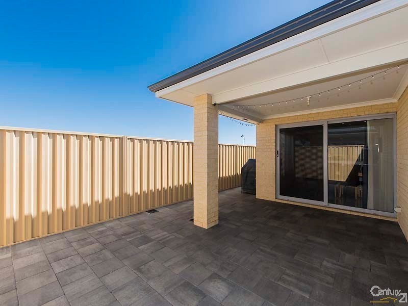 41 Roccella Loop, Ashby WA 6065