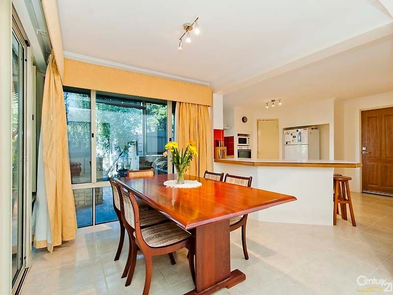 28  Newman Road, Yanchep WA 6035