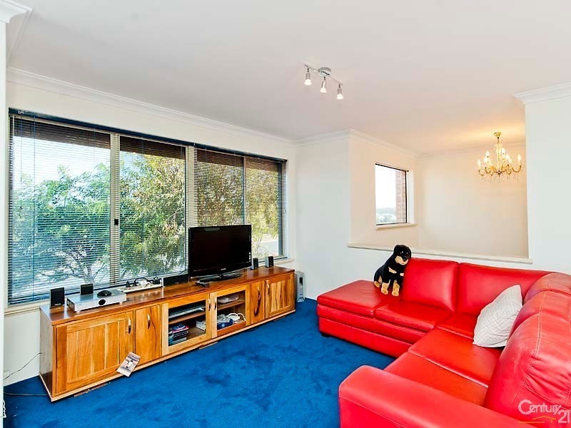 28  Newman Road, Yanchep WA 6035