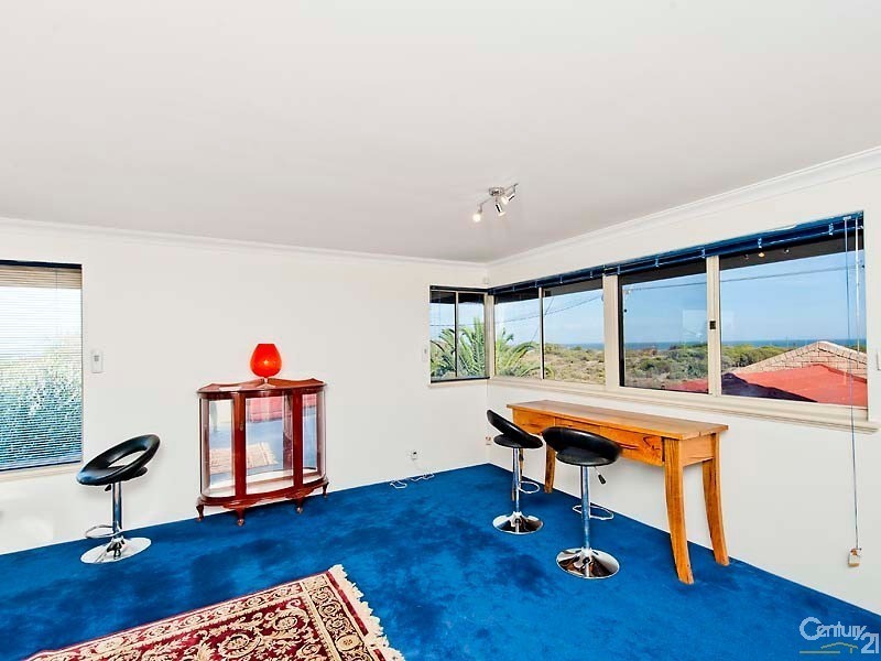 28  Newman Road, Yanchep WA 6035