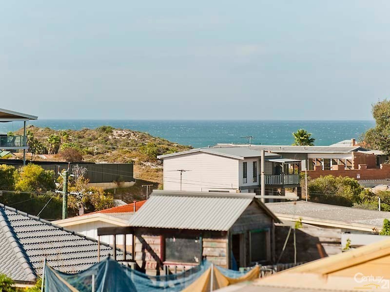 28  Newman Road, Yanchep WA 6035