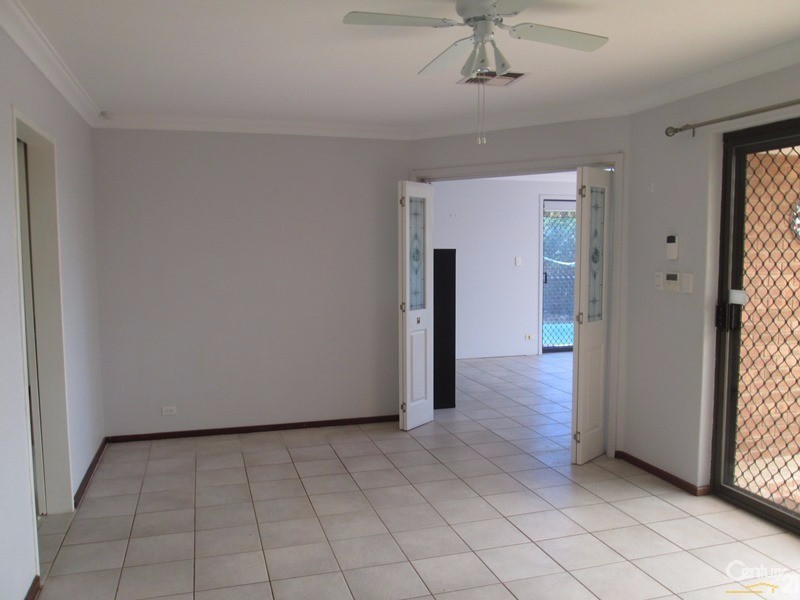 35 Cobradah Way, Kingsley WA 6026