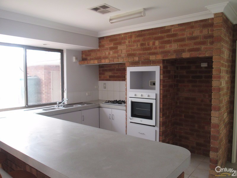 35 Cobradah Way, Kingsley WA 6026