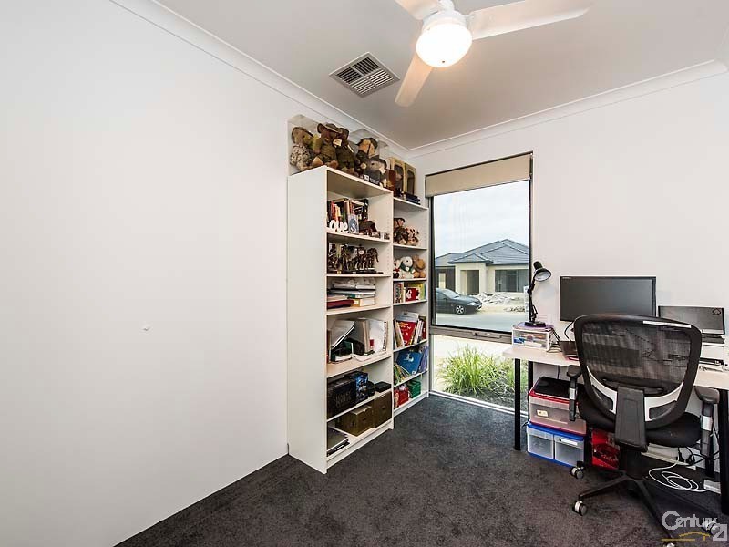 18 Makassar Way, Clarkson WA 6030